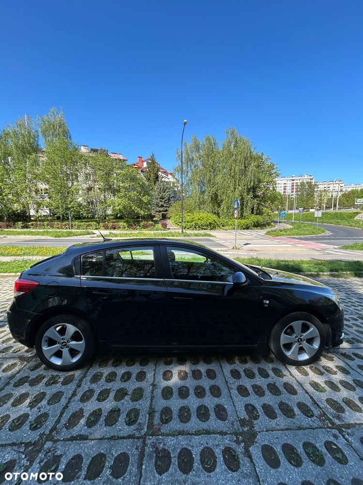 Chevrolet Cruze - 4