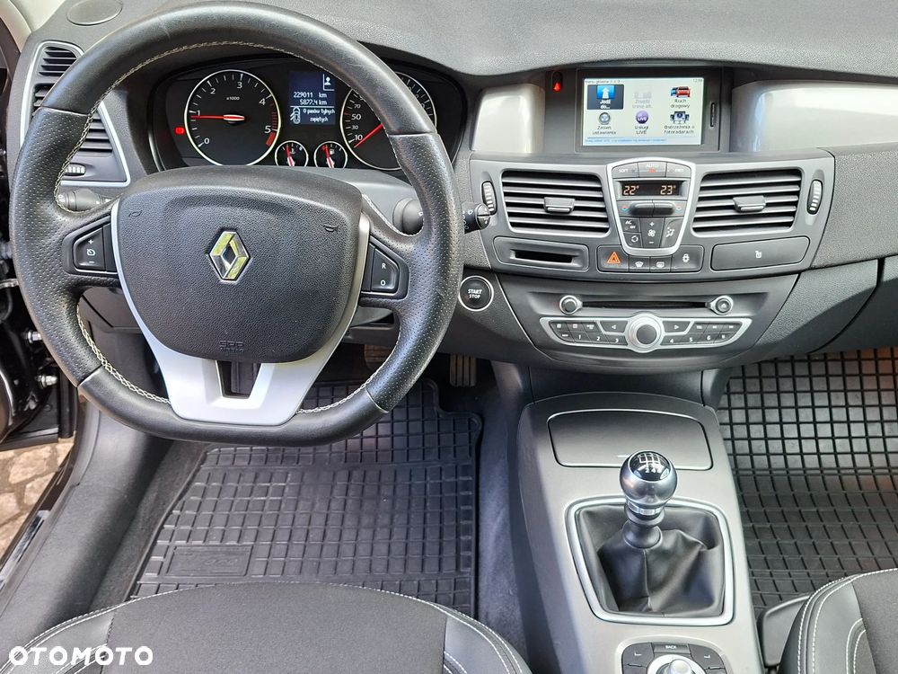 Renault Laguna 2.0 dCi Initiale - 23