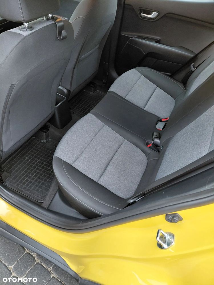 Kia Stonic 1.0 T-GDI GT Line - 13