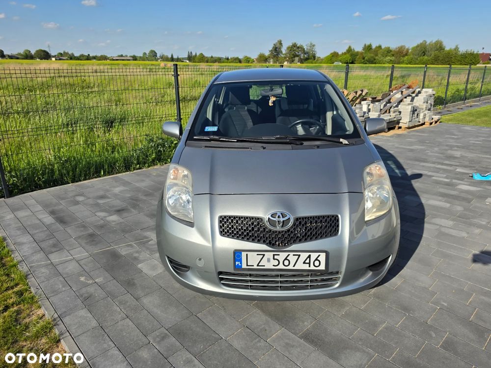 Toyota Yaris 1.3 Luna - 1