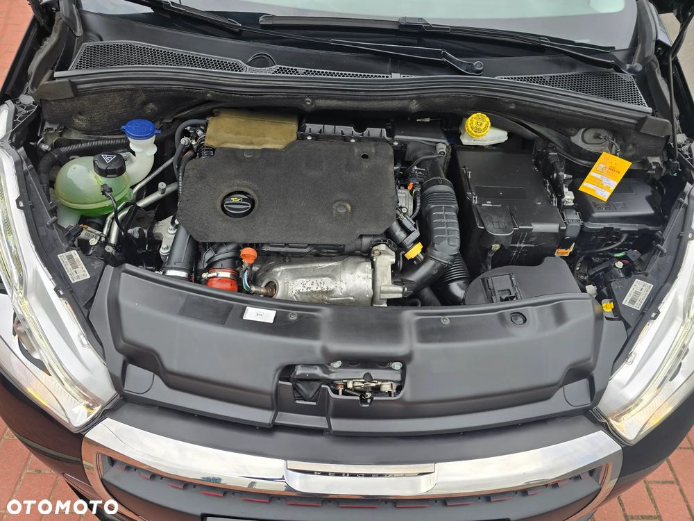 Peugeot 208 1.5 BlueHDi GT Line S&S - 15