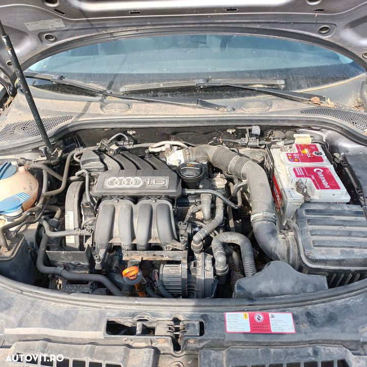 Dezmembrari  Audi A3 (8P)  2003  > 2013 1.6 Benzina - 3