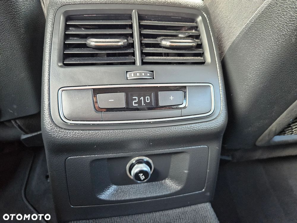 Audi A4 Avant 2.0 TDI - 4