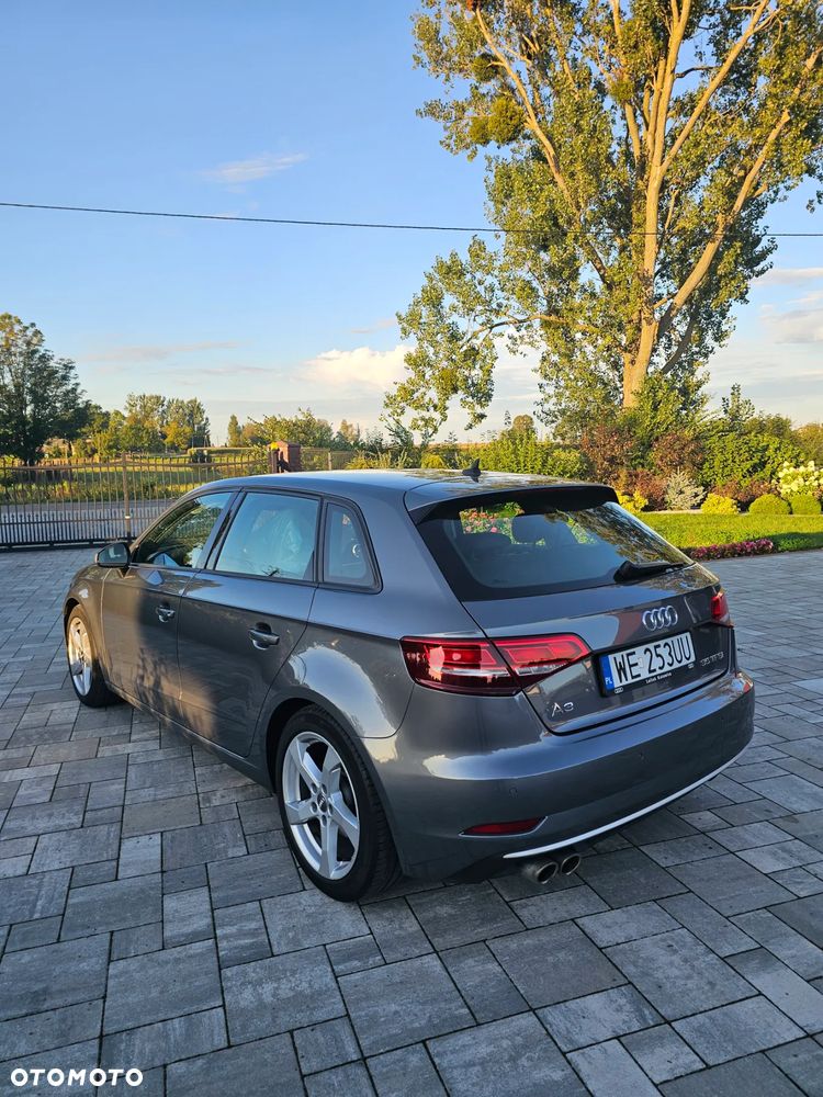 Audi A3 Sportback - 4
