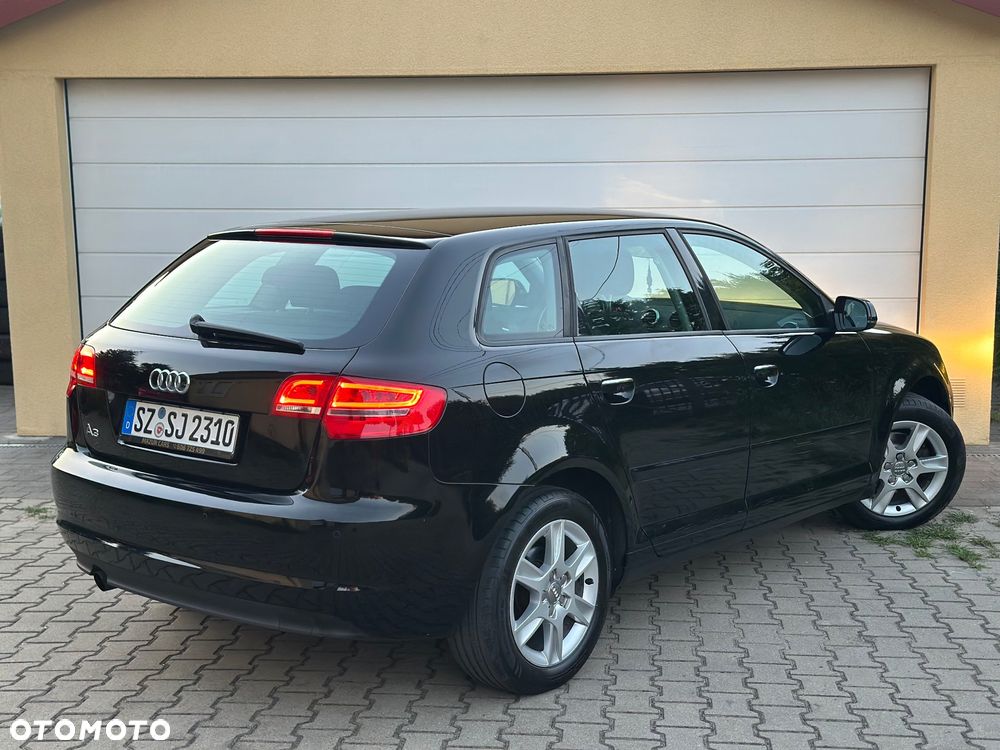 Audi A3 Sportback 1.6 Attraction - 14