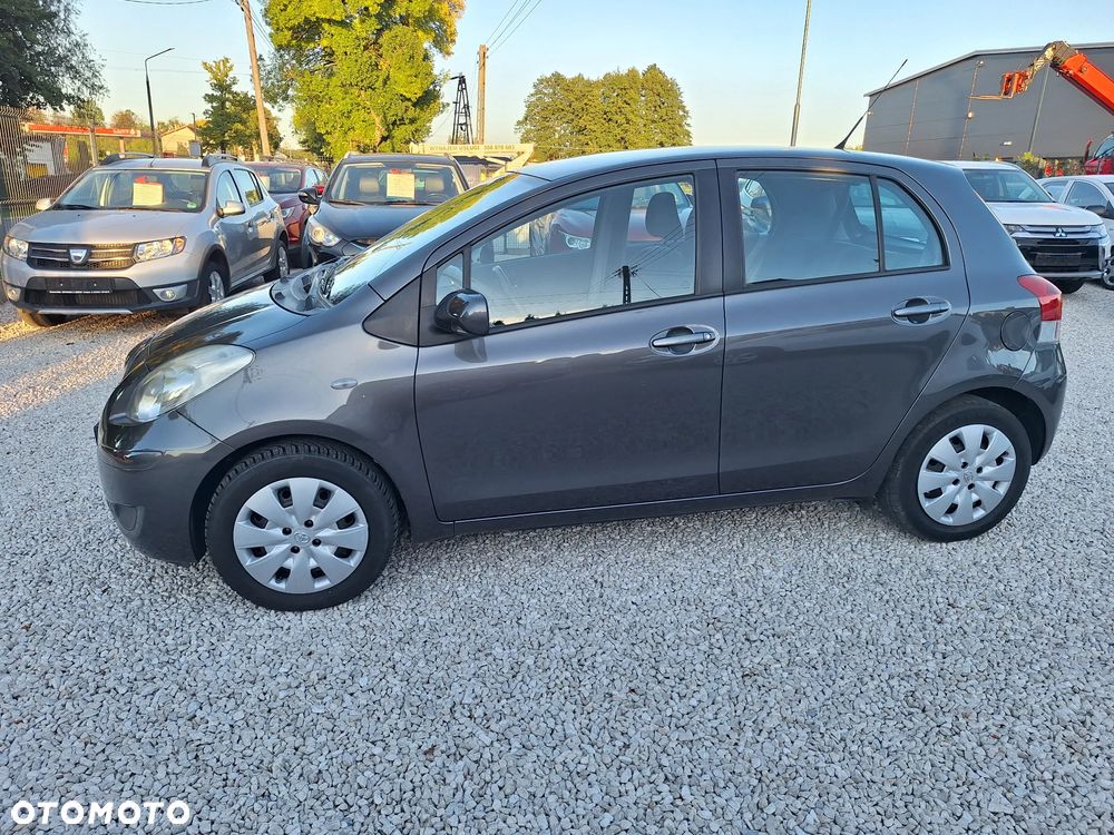 Toyota Yaris 1.33 Luna - 12