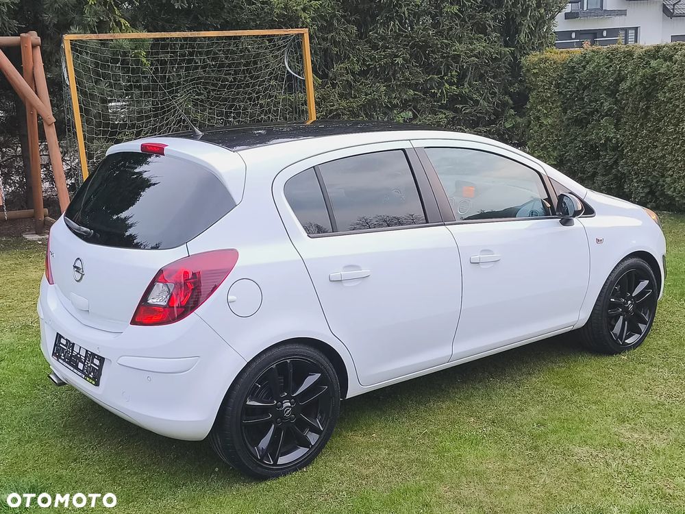 Opel Corsa 1.4 16V Color Edition - 10