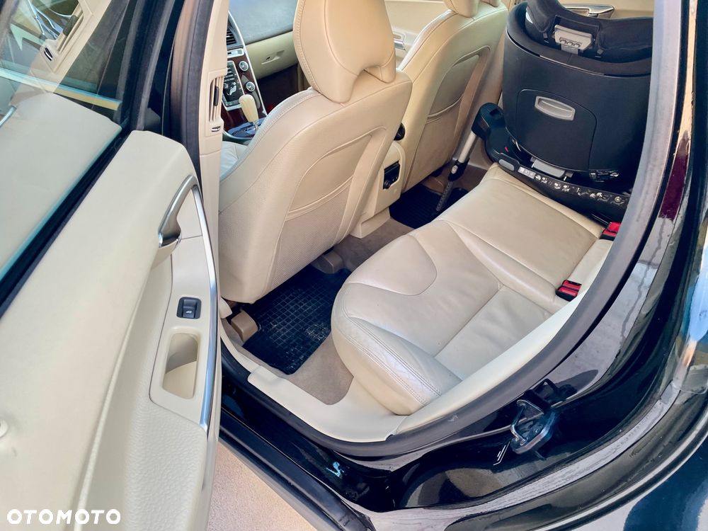 Volvo XC 60 T6 AWD Summum - 8