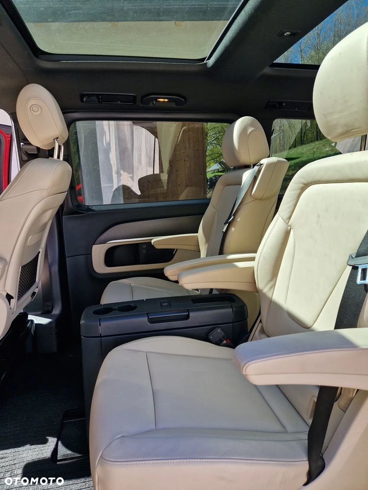 Mercedes-Benz Klasa V 300 d 4-Matic Avantgarde 9G-Tronic (d³ugi) - 17