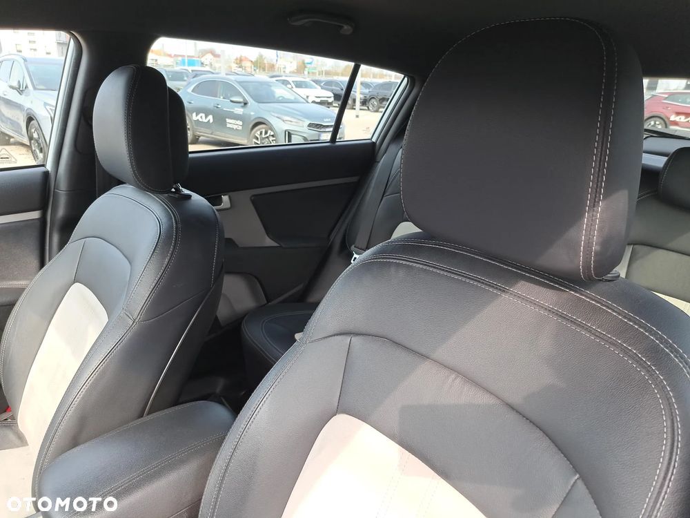 Kia Sportage 1.6 GDI Business Line 2WD - 11