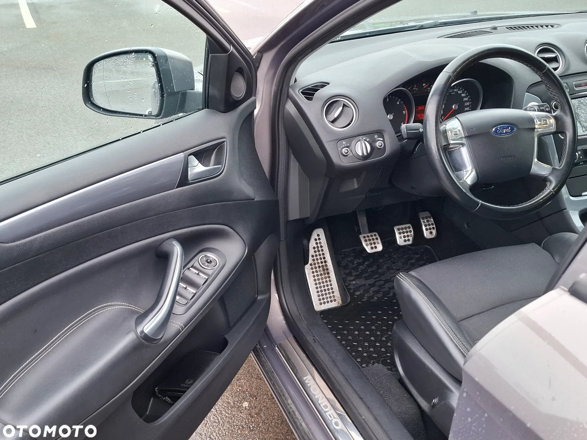 Ford Mondeo 2.0 TDCi Titanium - 13