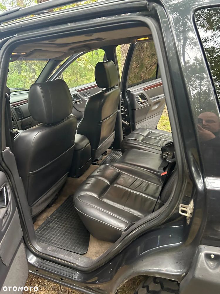 Jeep Grand Cherokee 4.0 Laredo - 11