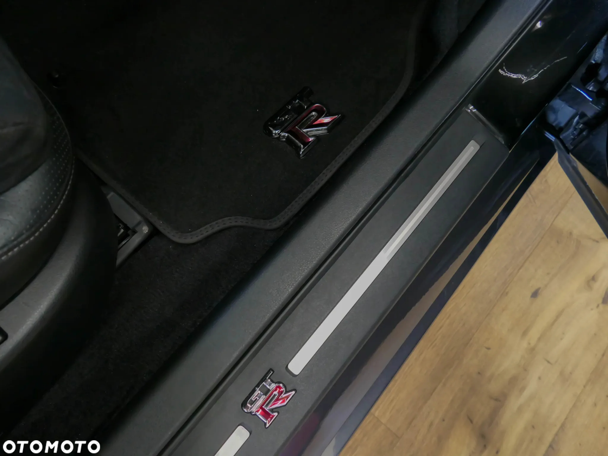 Nissan GT-R - 20