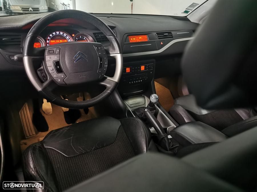 Citroën C5 Tourer 1.6 HDi X - 19