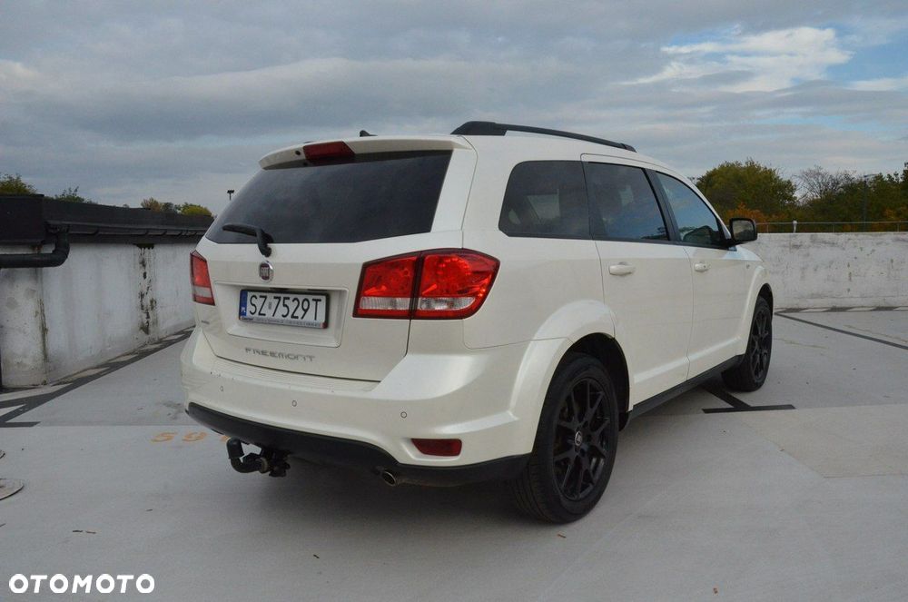 Fiat Freemont - 16