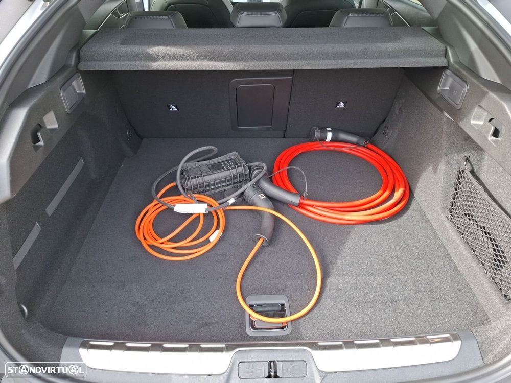 Peugeot E-408 58 kWh GT - 26