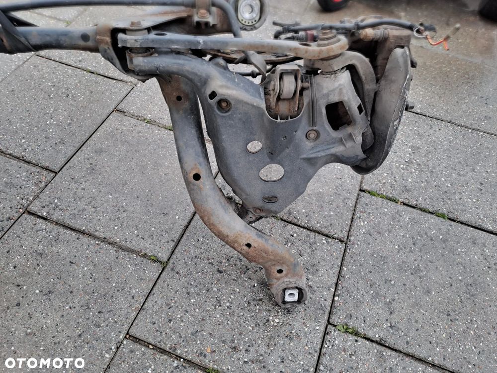 Audi A6 C6 Avant 2.0 TDi belka tylnego zawieszenia belka tylna kompletna - 2