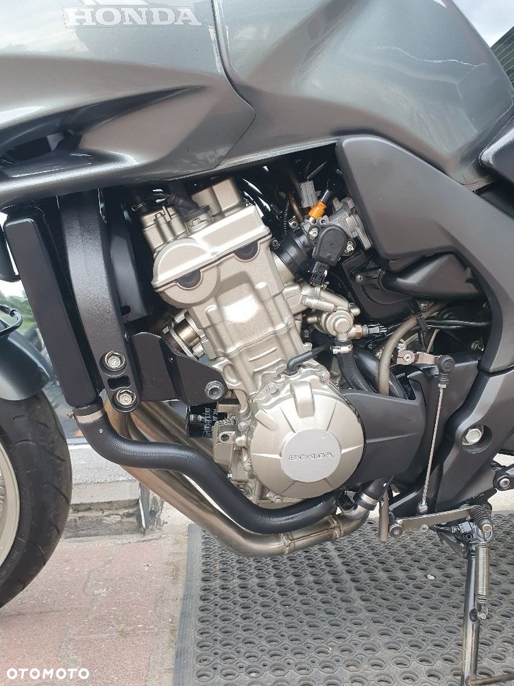 Honda CBF - 13