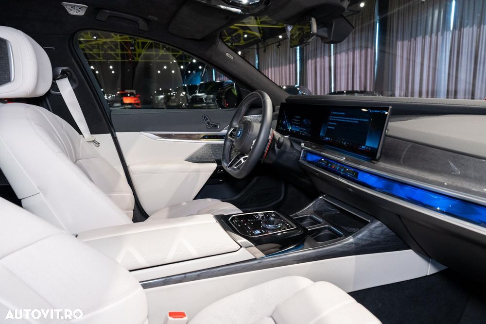 BMW Seria 7 ver-m760e-xdrive-at-phev - 28