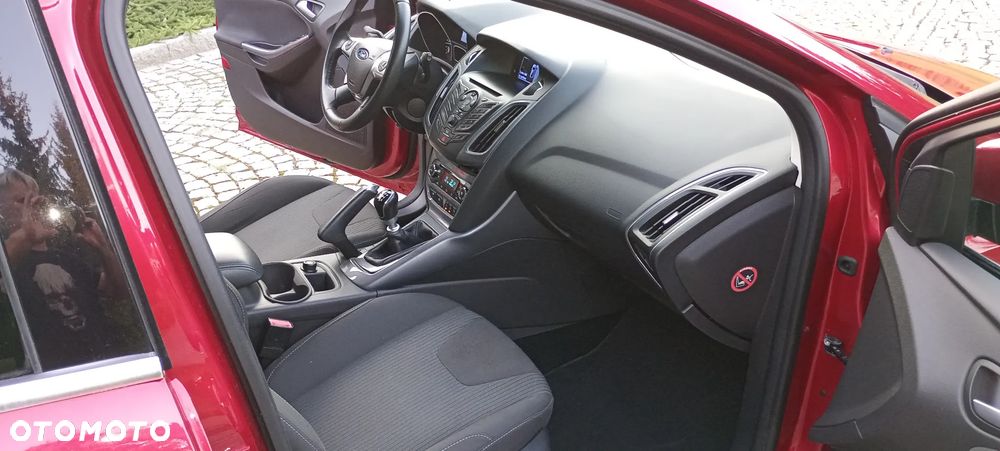 Ford Focus 1.6 TDCi DPF Start-Stopp-System Titanium - 23