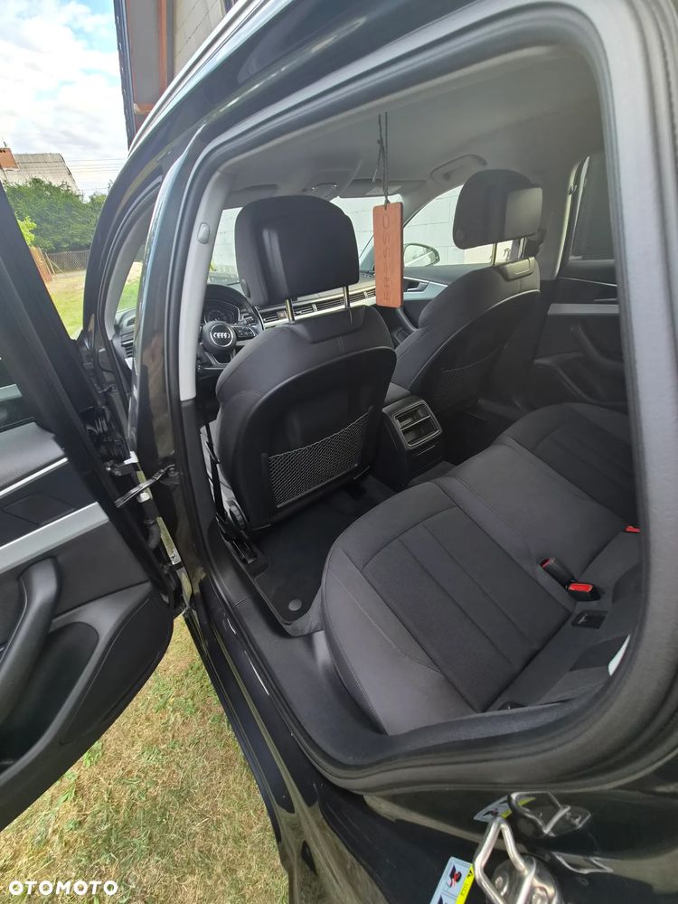 Audi A4 Avant 2.0 TDI S tronic - 10