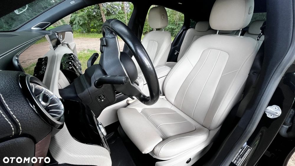 Mercedes-Benz CLA 220 d 8G-DCT - 19
