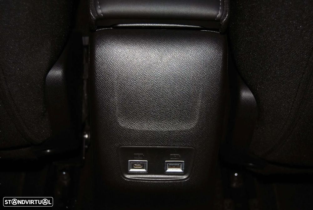 Peugeot 208 1.2 Hybrid Allure e-DCS6 - 21