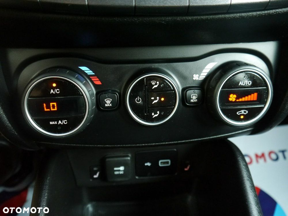 Fiat Tipo 1.6 MultiJet 16v Sport - 25