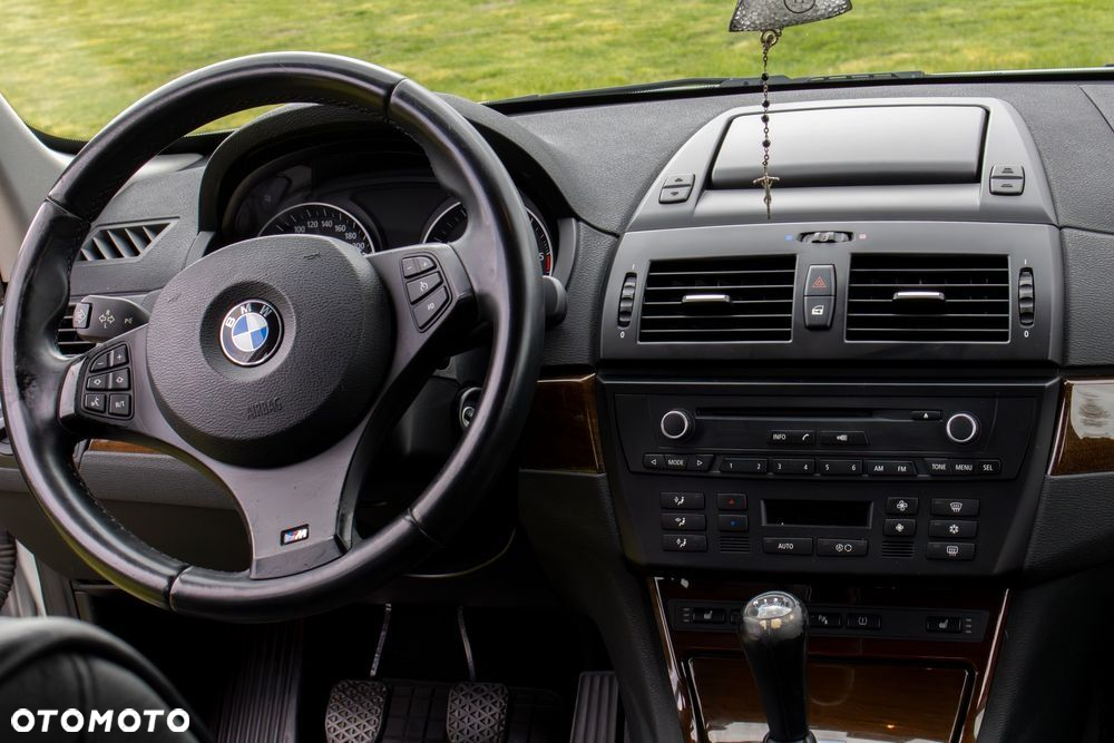 BMW X3 2.0d - 12