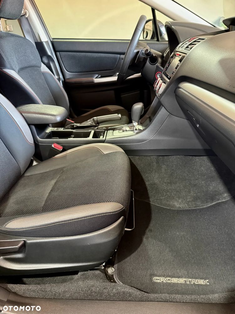 Subaru XV 2.0i Lineartronic Active - 9