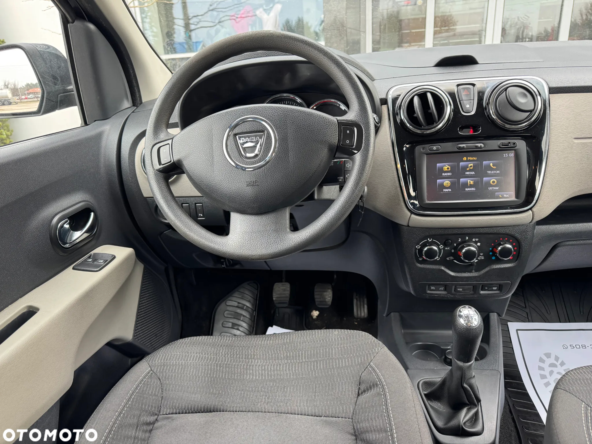 Dacia Lodgy 1.6 MPI 85 Prestige - 7