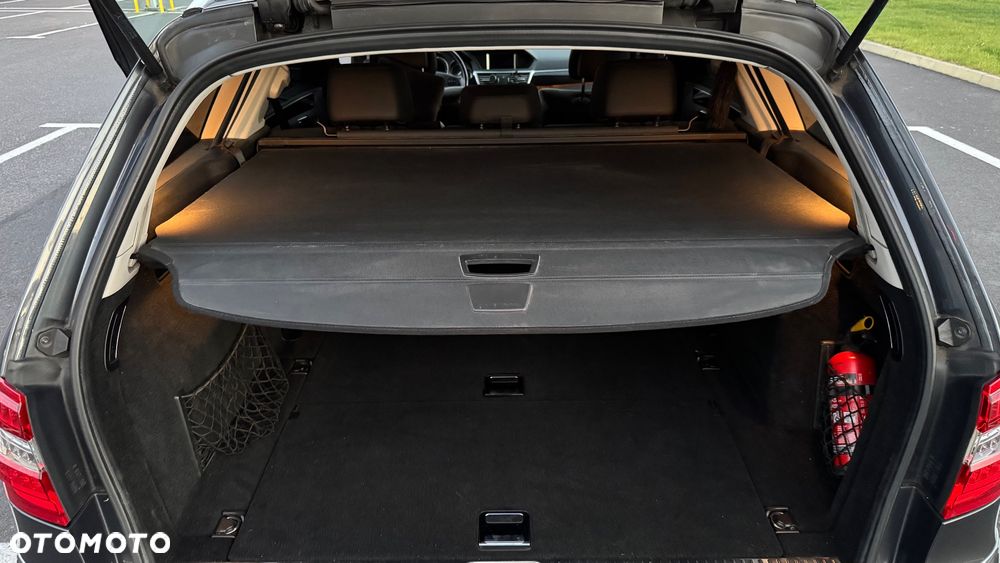 Mercedes-Benz Klasa E 250 CGI BlueEff Avantgarde - 20
