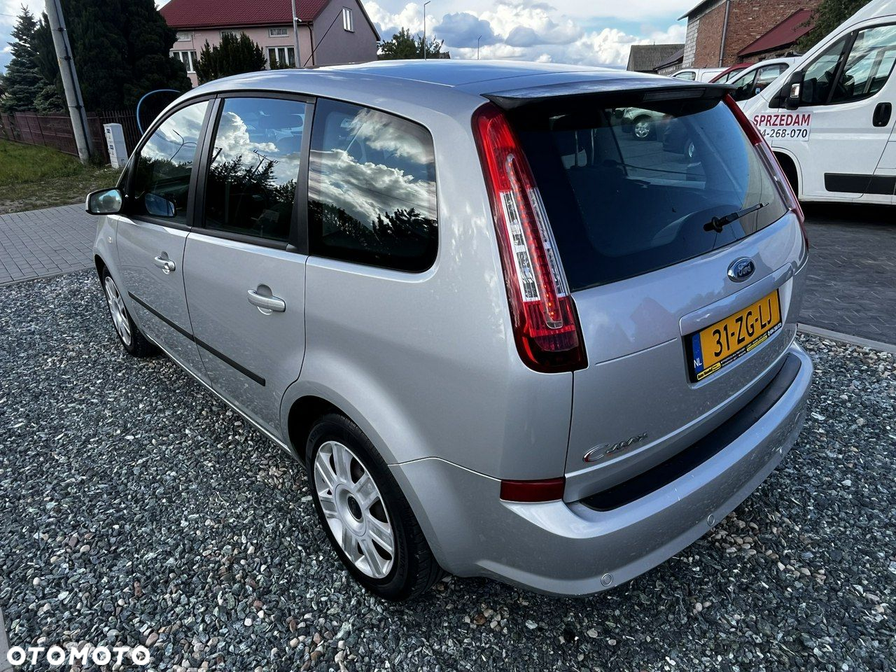 Ford C-MAX - 2