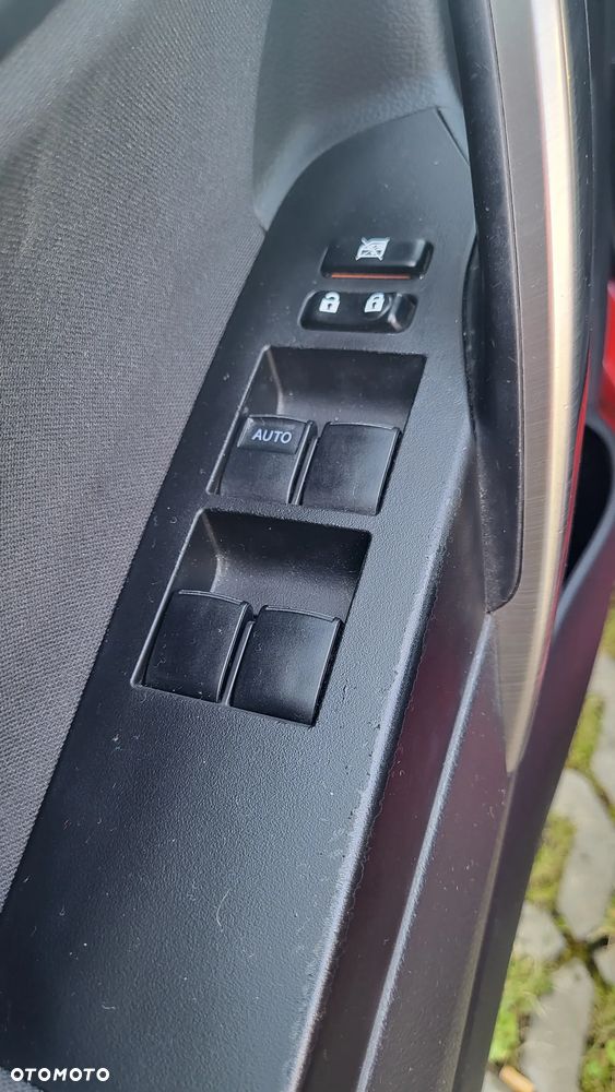 Toyota Auris - 10