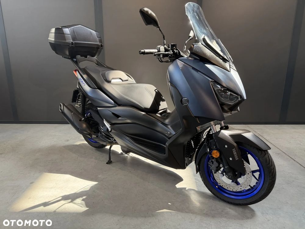 Yamaha X-max - 7