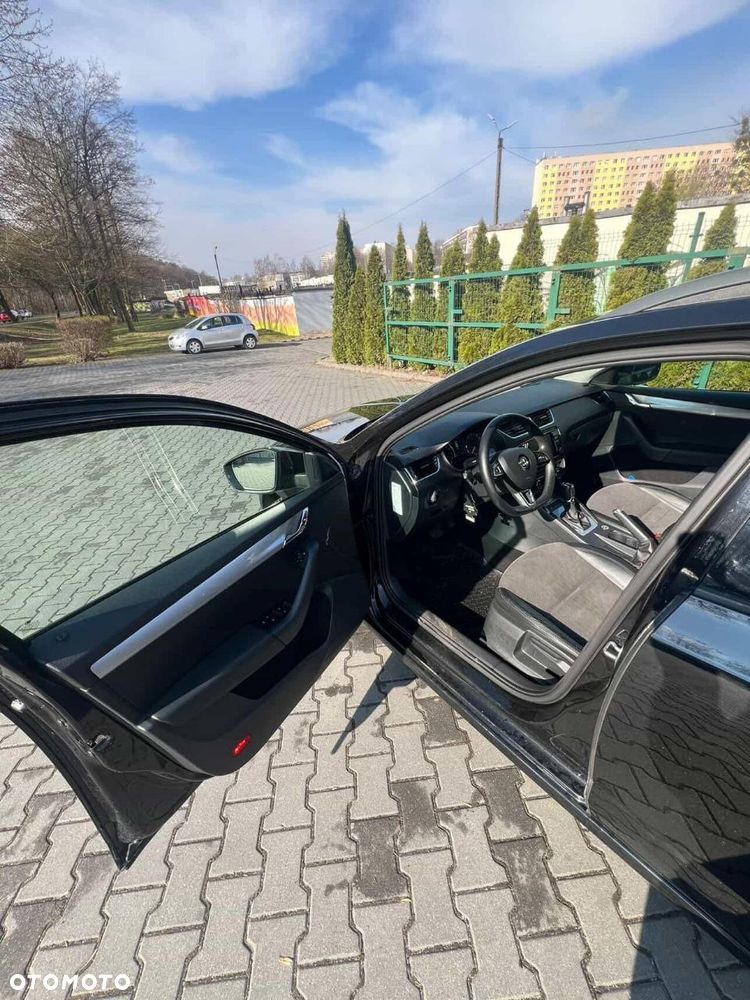 Skoda Octavia 1.6 TDI Edition DSG - 12