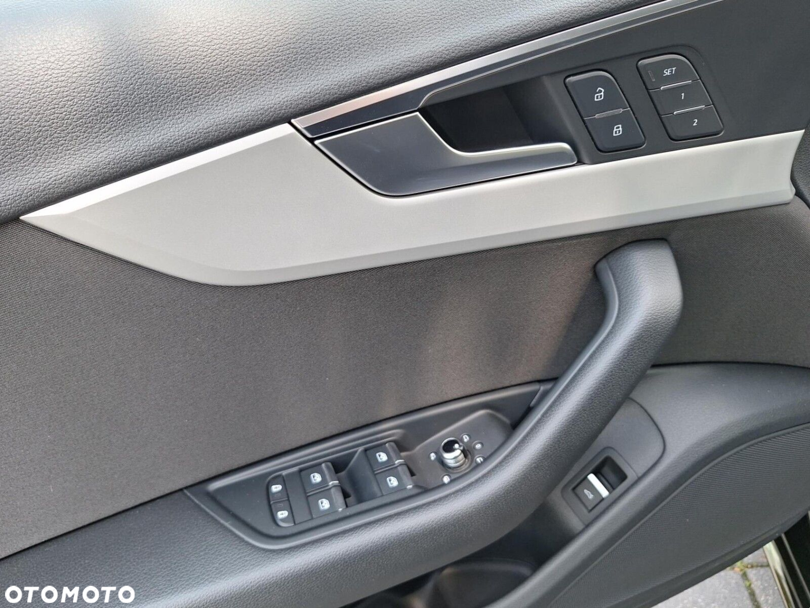 Audi A4 35 TFSI S tronic - 9