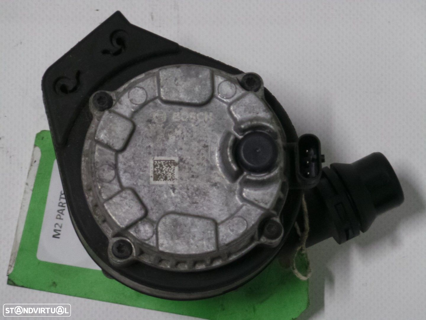 Bomba de água Elétrica Seminovo/ Original BMW i3 (I01) 11518600286 - 2