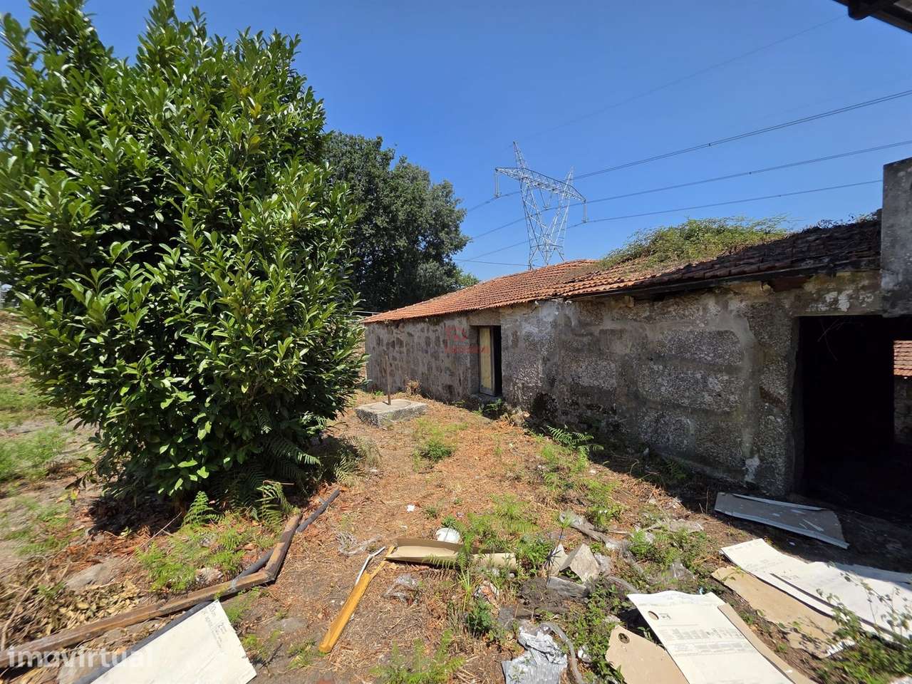 Moradia para Restauro Total em Lordelo, Guimarães - Grande imagem: 4/18