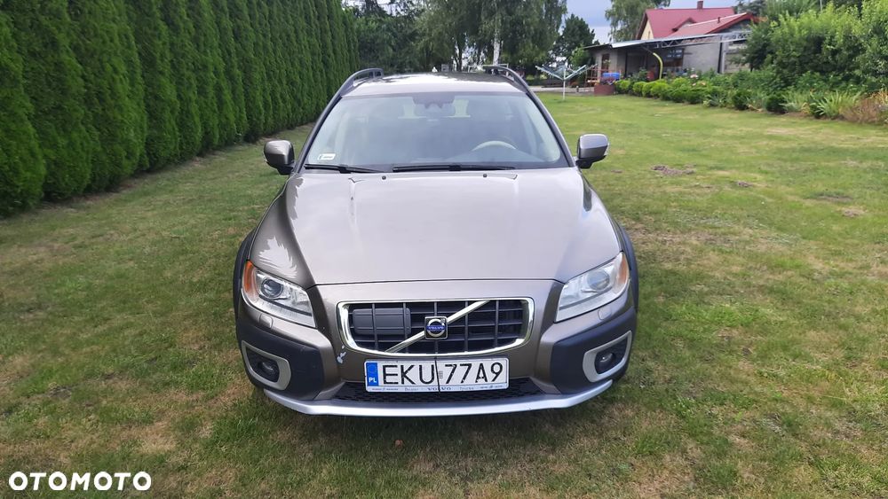 Volvo XC 70 - 8