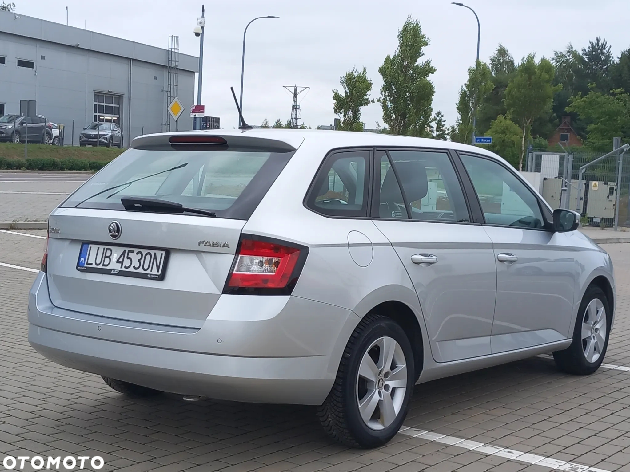 Skoda Fabia 1.2 TSI Ambition - 6