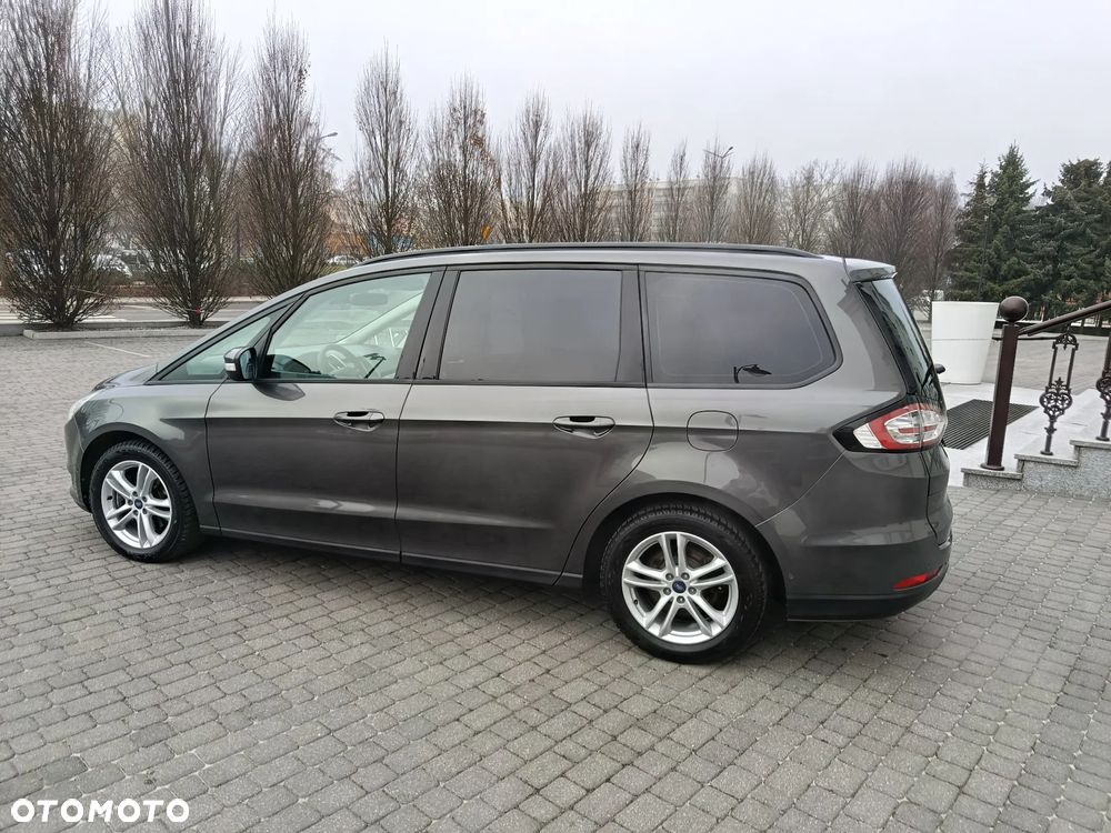 Ford Galaxy - 12