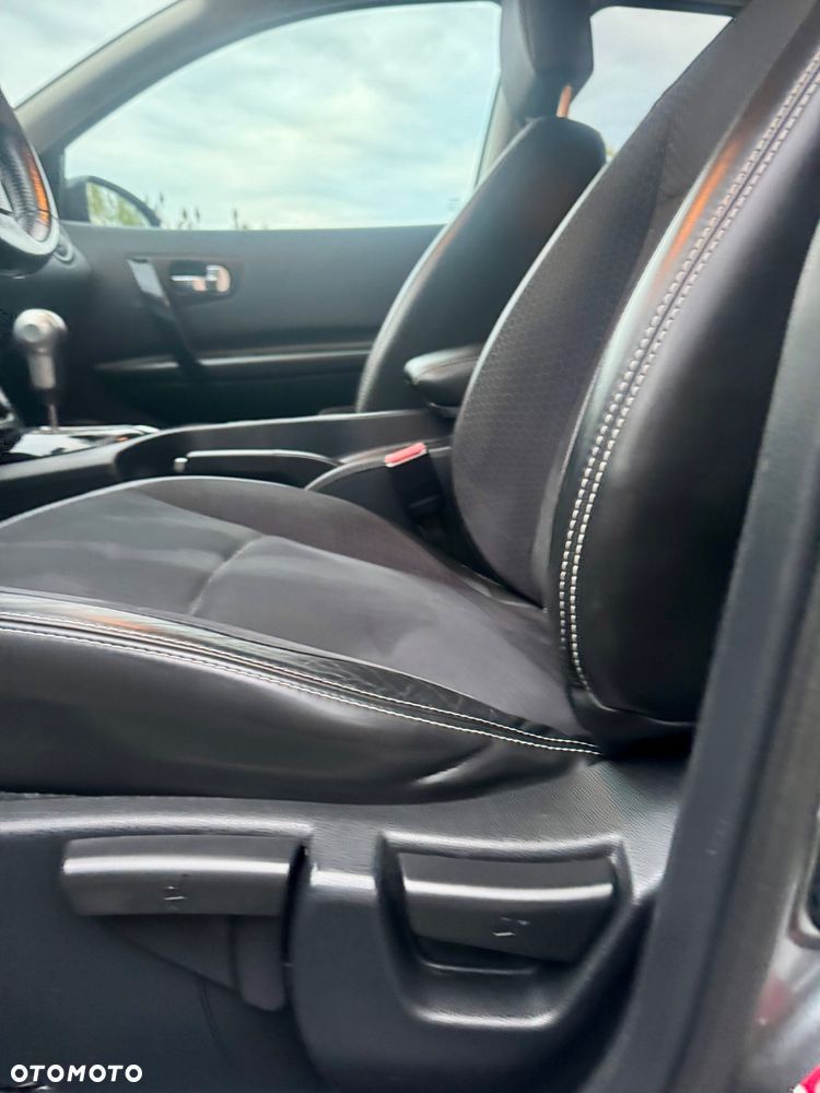 Nissan Qashqai 2.0 4 x 4 CVT 360 - 30