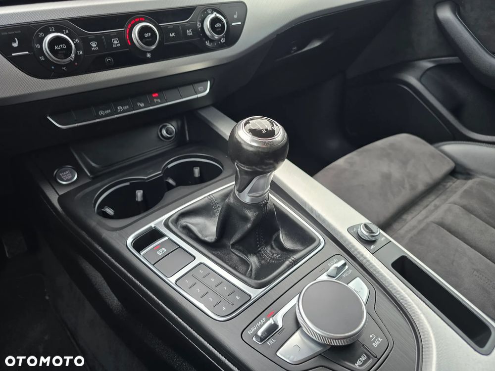 Audi A4 Avant 2.0 TDI design - 34