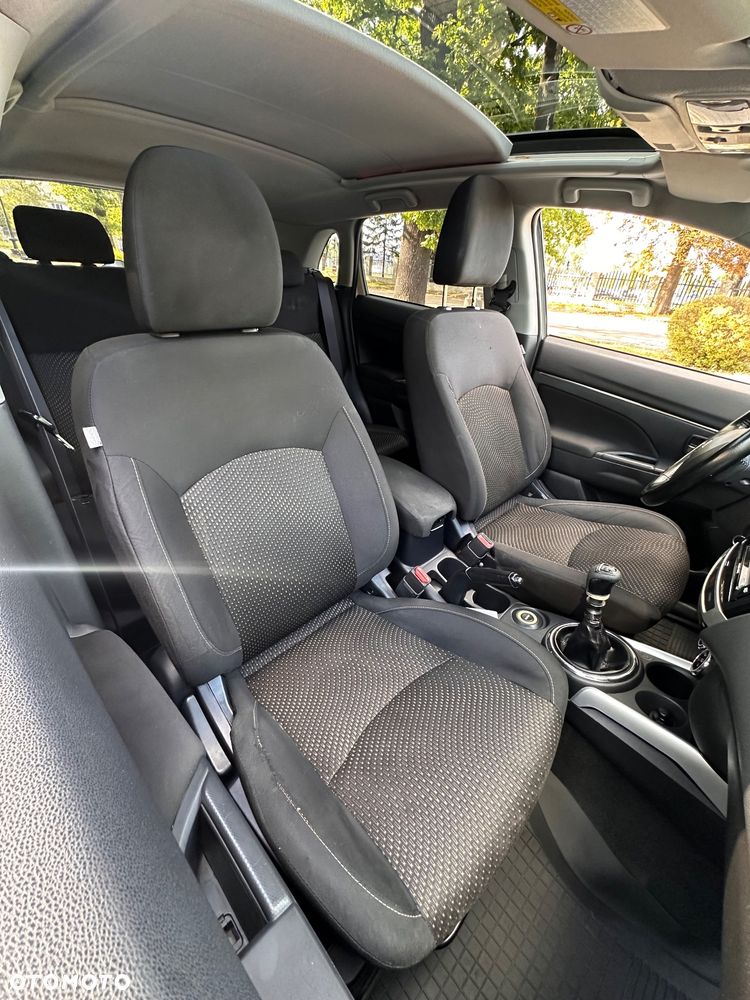 Mitsubishi ASX 1.8 DI-D 4WD Instyle - 28