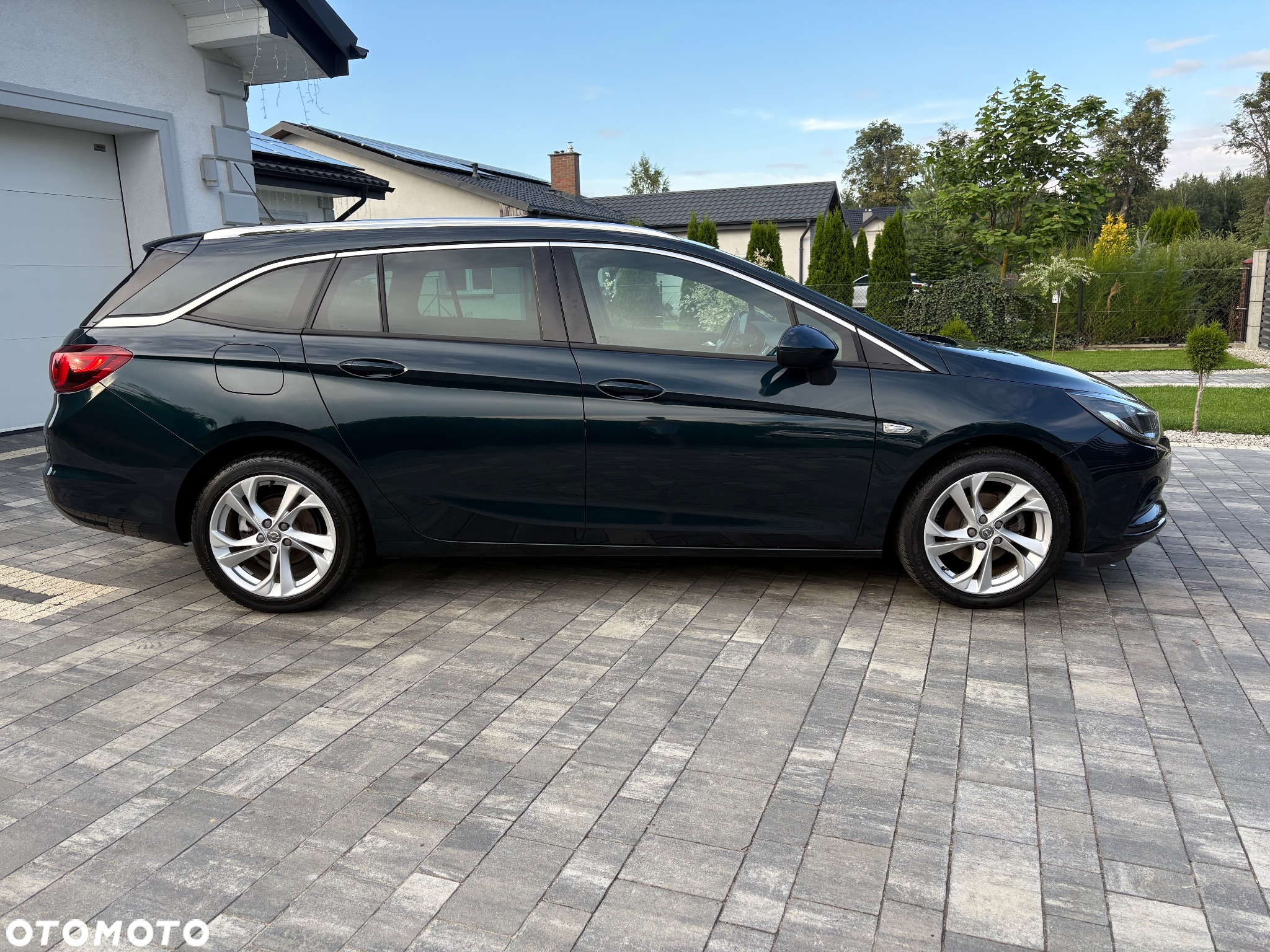 Opel Astra 1.4 Turbo Innovation - 19