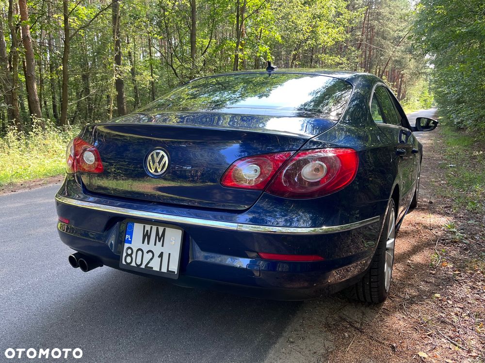 Volkswagen Passat CC - 4