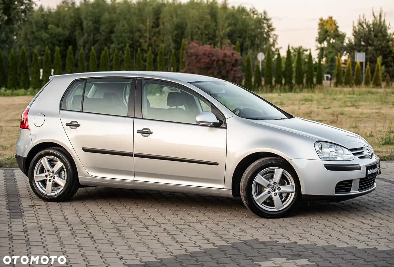 Volkswagen Golf - 14