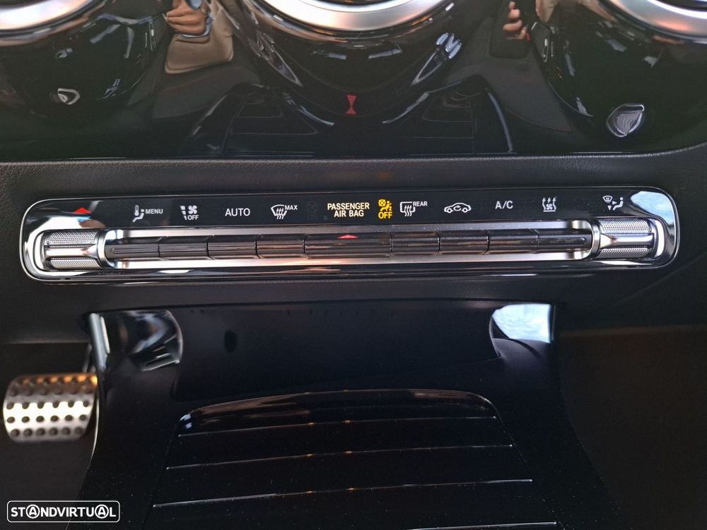 Mercedes-Benz A 250 e - 23