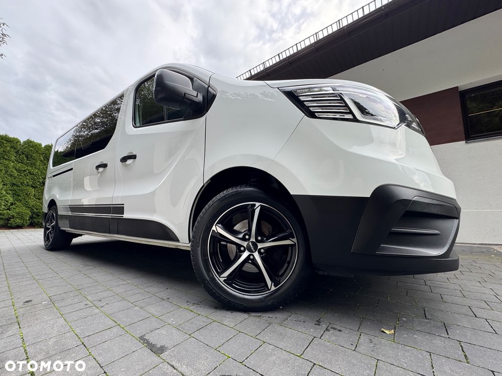 Renault Trafic 2.0 dCi Escapade - 30